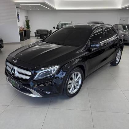 MERCEDES-BENZ GLA 200 1.6 CGI ADVANCE 16V TURBO FLEX 4P AUTOMÁTICO MERCEDES-BENZ GLA 200 1.6 CGI ADVANCE 16V TURBO FLEX 4P AUTOMÁTICO